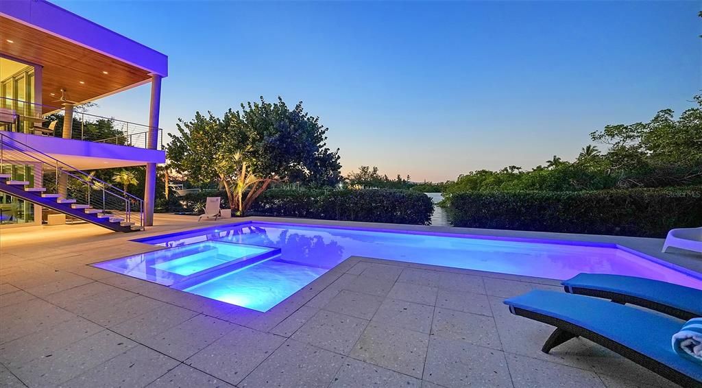 Active With Contract: $6,000,000 (4 beds, 3 baths, 3446 Square Feet)