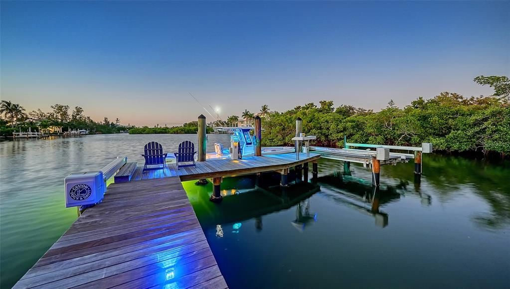 Active With Contract: $6,000,000 (4 beds, 3 baths, 3446 Square Feet)