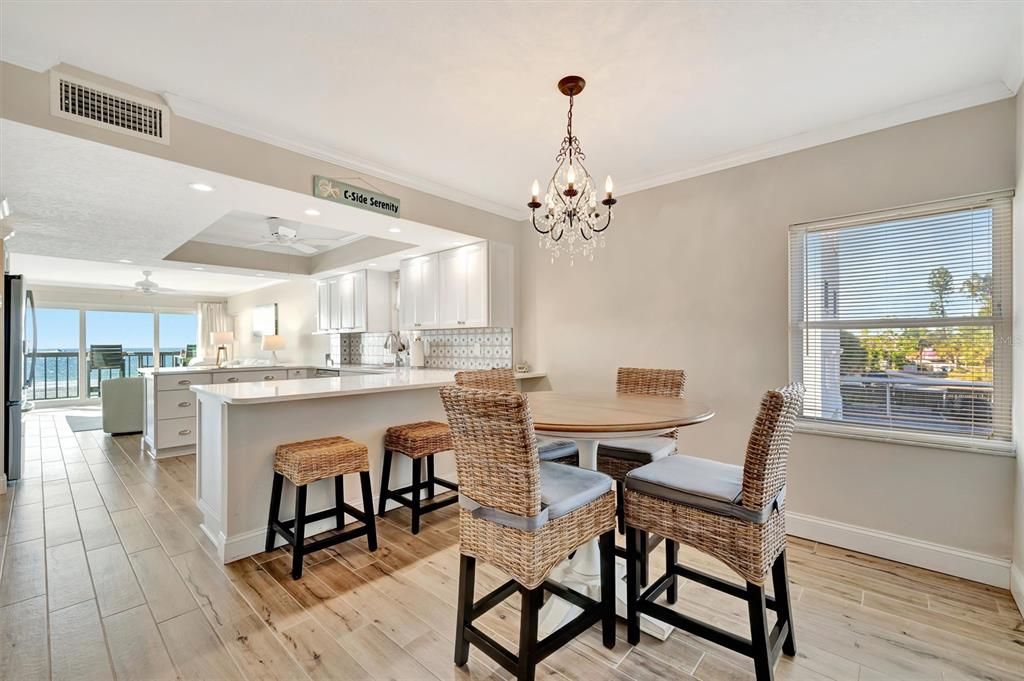 For Sale: $775,000 (2 beds, 2 baths, 1060 Square Feet)