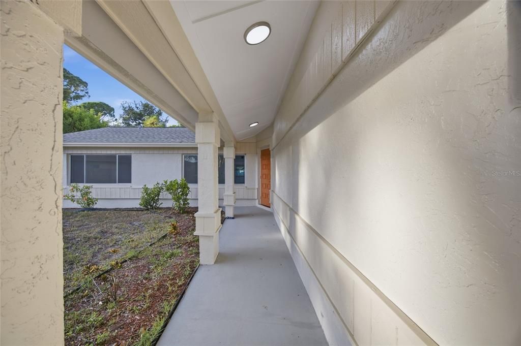 For Sale: $524,000 (3 beds, 2 baths, 1572 Square Feet)