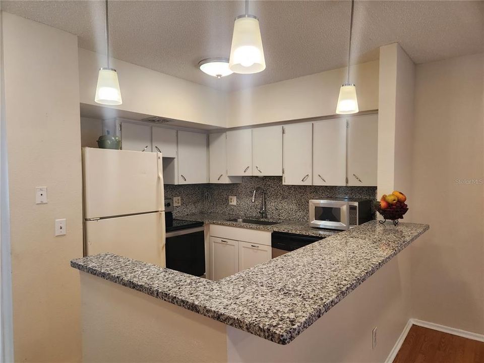 En Renta: $1,400 (1 camas, 1 baños, 800 Pies cuadrados)