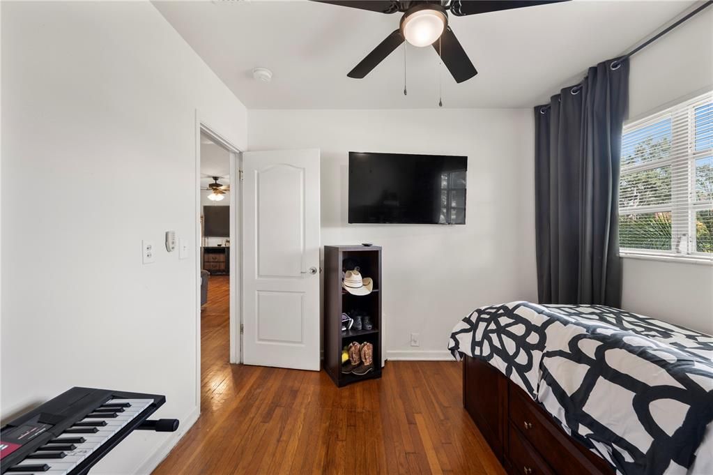 En Venta: $374,900 (3 camas, 1 baños, 1737 Pies cuadrados)