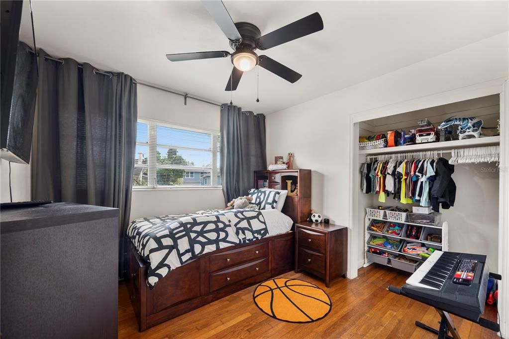 En Venta: $374,900 (3 camas, 1 baños, 1737 Pies cuadrados)