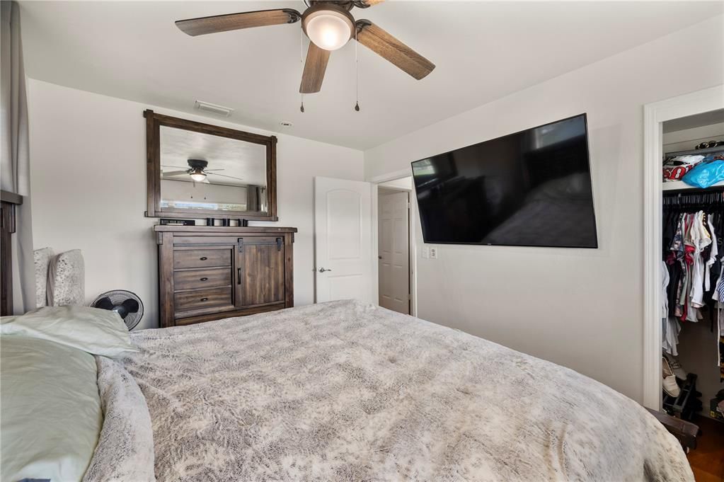 En Venta: $374,900 (3 camas, 1 baños, 1737 Pies cuadrados)