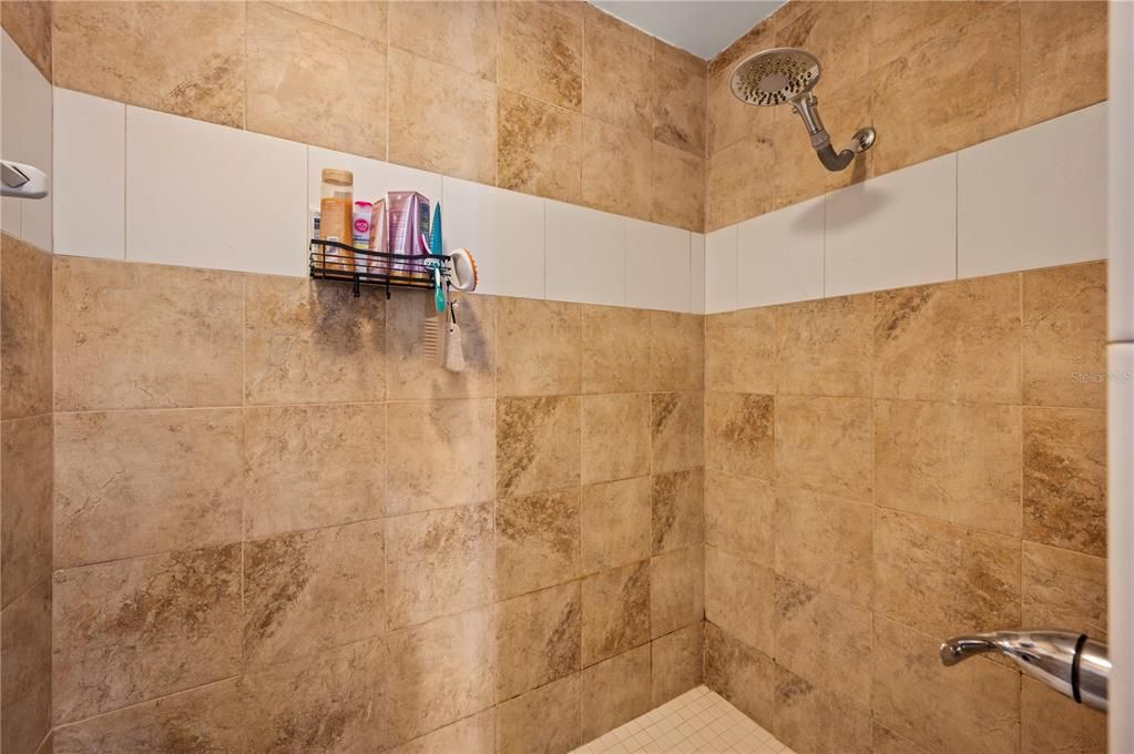 En Venta: $374,900 (3 camas, 1 baños, 1737 Pies cuadrados)