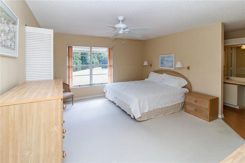 Active With Contract: $249,000 (3 beds, 2 baths, 1378 Square Feet)