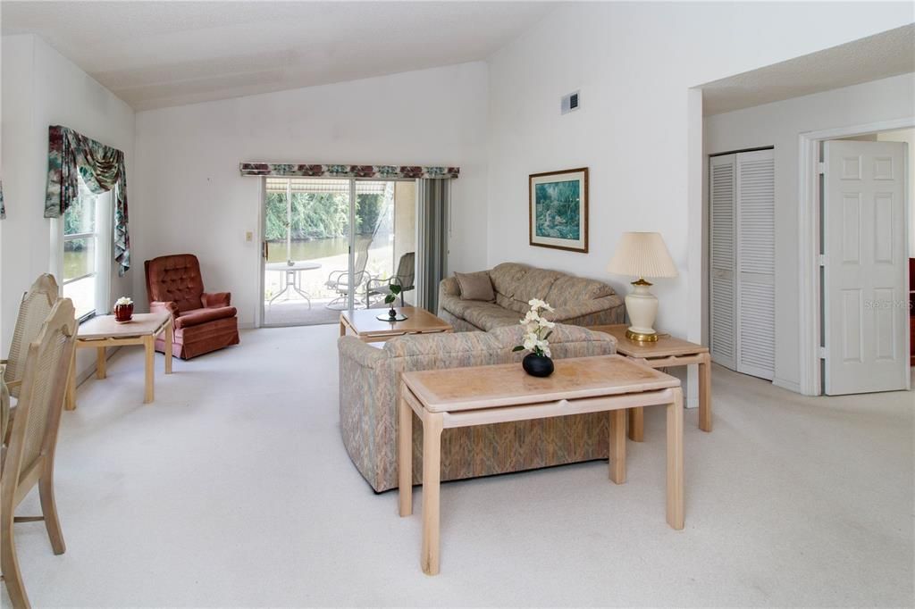 Active With Contract: $249,000 (3 beds, 2 baths, 1378 Square Feet)