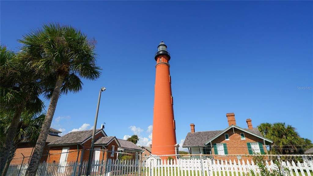 En Venta: $499,000 (0.14 acres)