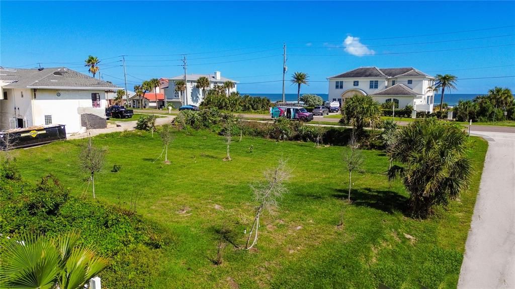 En Venta: $499,000 (0.14 acres)