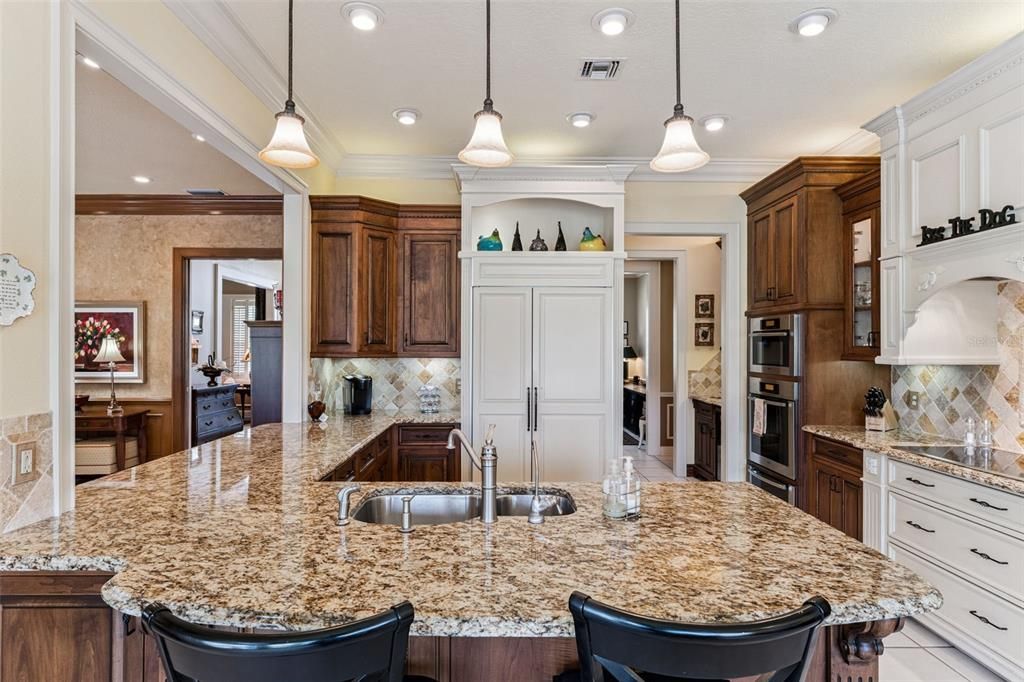 待售: $1,575,000 (4 贝兹, 3 浴室, 3766 平方英尺)