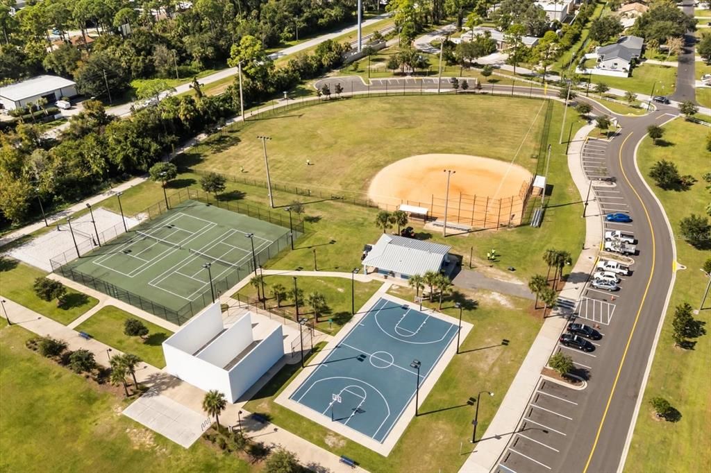 Active With Contract: $414,900 (5 beds, 3 baths, 2674 Square Feet)