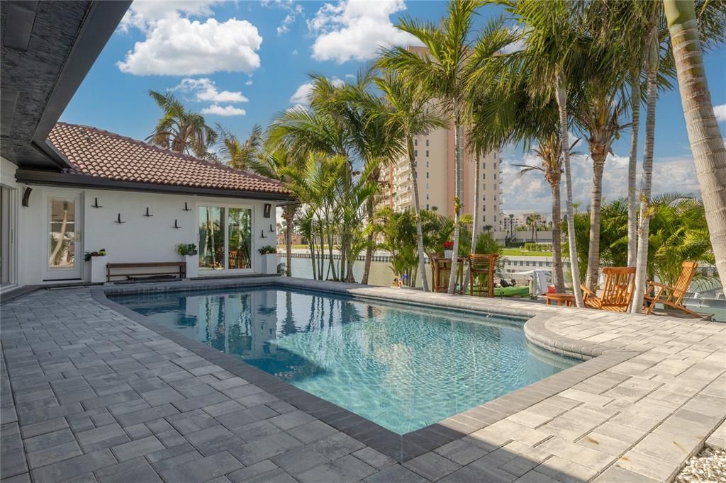 For Sale: $2,650,000 (4 beds, 3 baths, 3154 Square Feet)