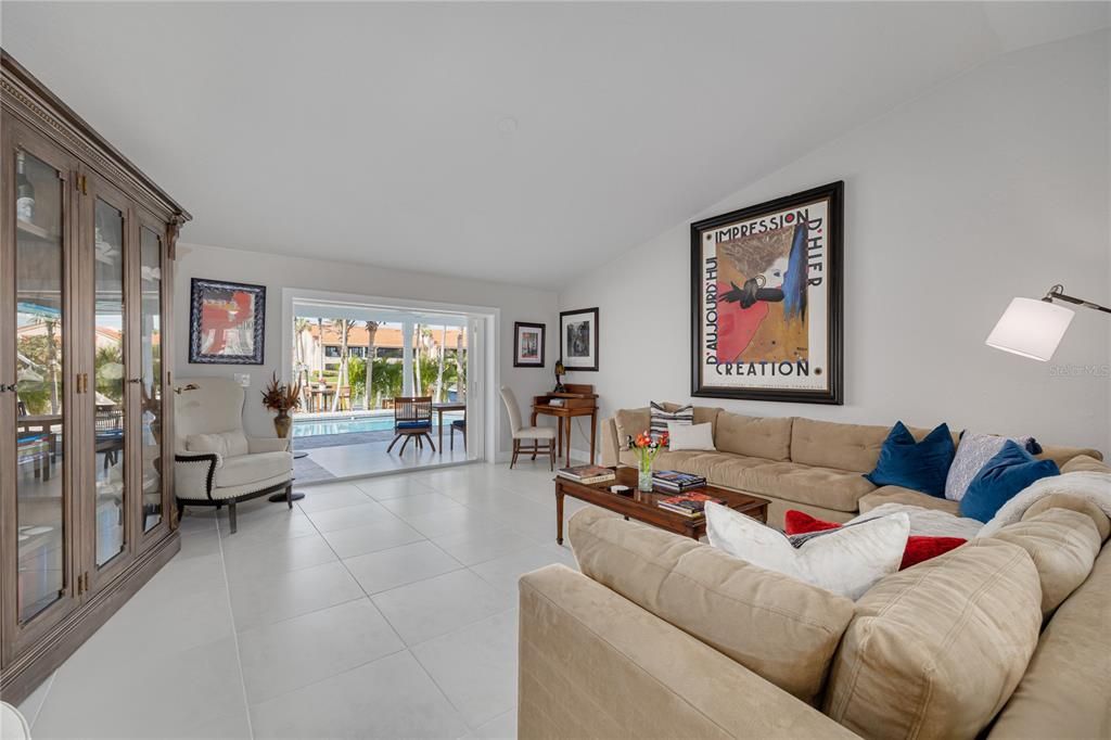 For Sale: $2,650,000 (4 beds, 3 baths, 3154 Square Feet)