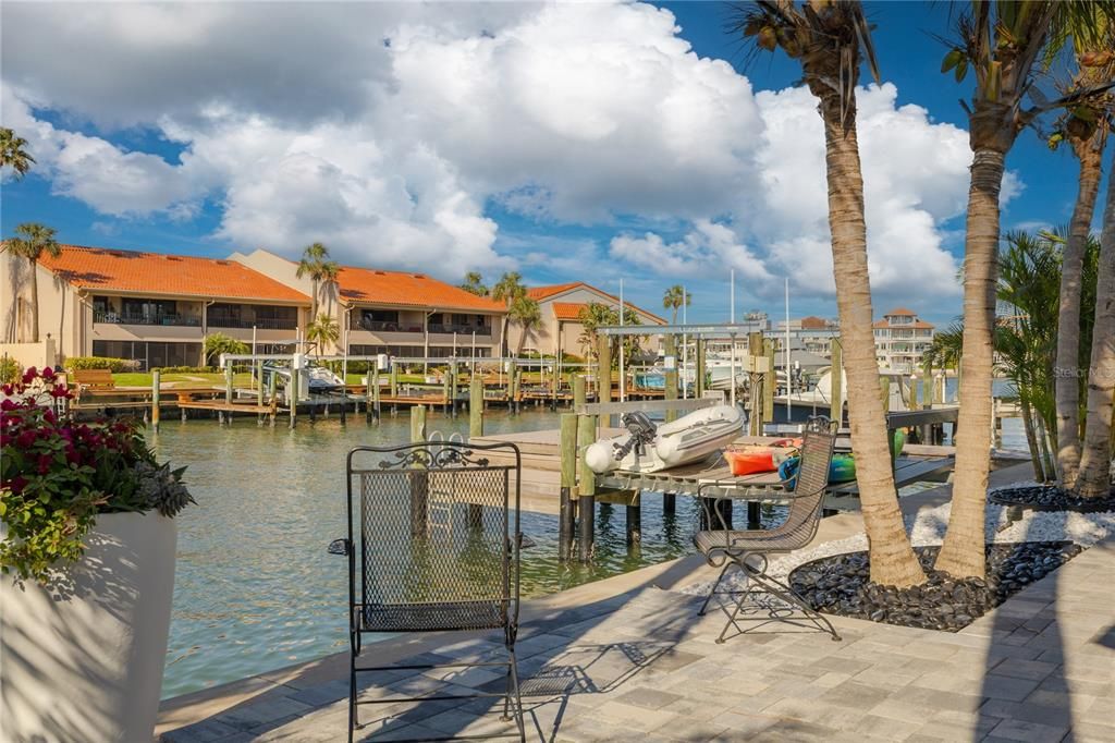 For Sale: $2,650,000 (4 beds, 3 baths, 3154 Square Feet)