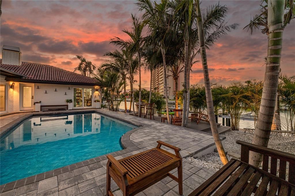 For Sale: $2,650,000 (4 beds, 3 baths, 3154 Square Feet)