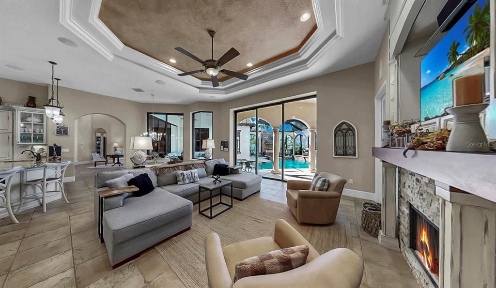 Active With Contract: $2,395,000 (5 beds, 6 baths, 5086 Square Feet)