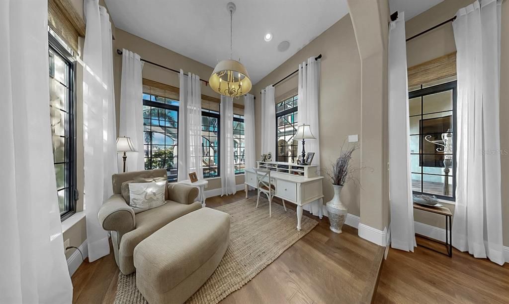 Active With Contract: $2,395,000 (5 beds, 6 baths, 5086 Square Feet)