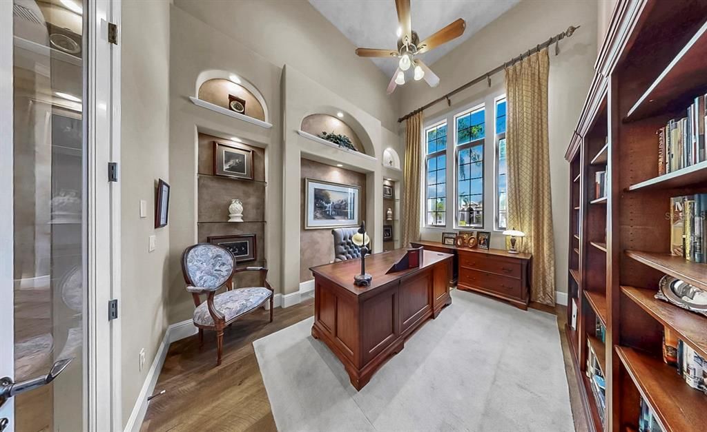 Active With Contract: $2,395,000 (5 beds, 6 baths, 5086 Square Feet)