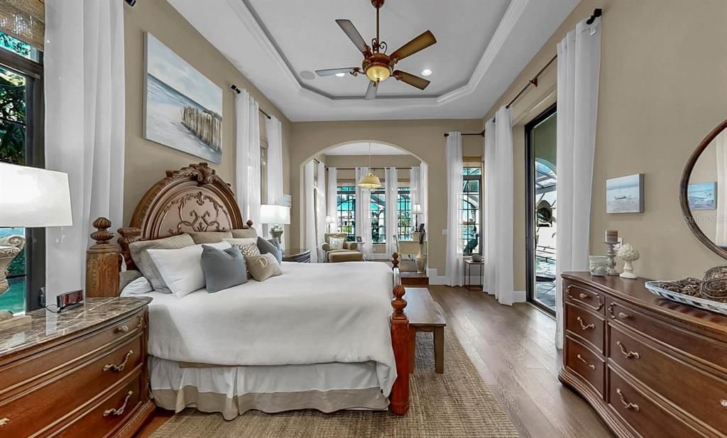 Active With Contract: $2,395,000 (5 beds, 6 baths, 5086 Square Feet)