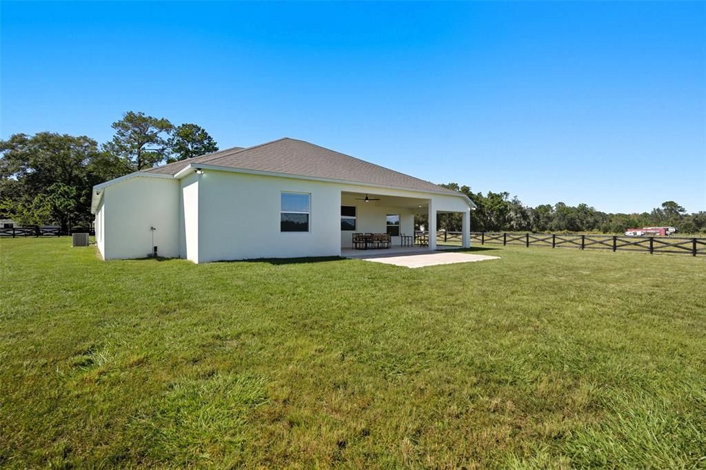 For Sale: $674,900 (4 beds, 3 baths, 2252 Square Feet)