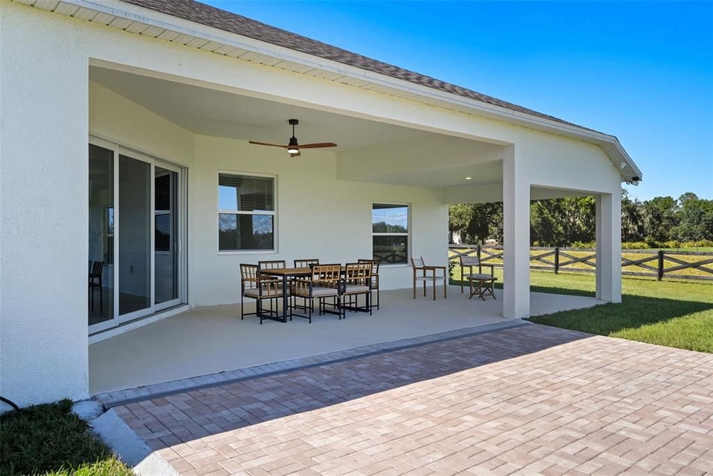 For Sale: $674,900 (4 beds, 3 baths, 2252 Square Feet)