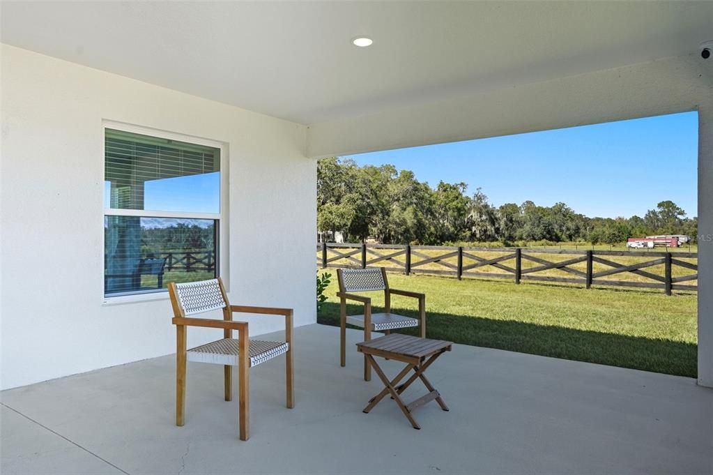 For Sale: $674,900 (4 beds, 3 baths, 2252 Square Feet)