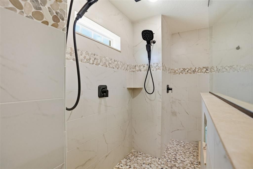 For Sale: $674,900 (4 beds, 3 baths, 2252 Square Feet)