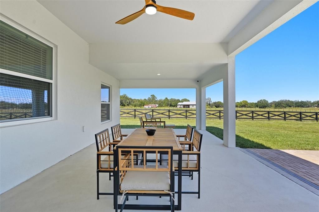 For Sale: $674,900 (4 beds, 3 baths, 2252 Square Feet)