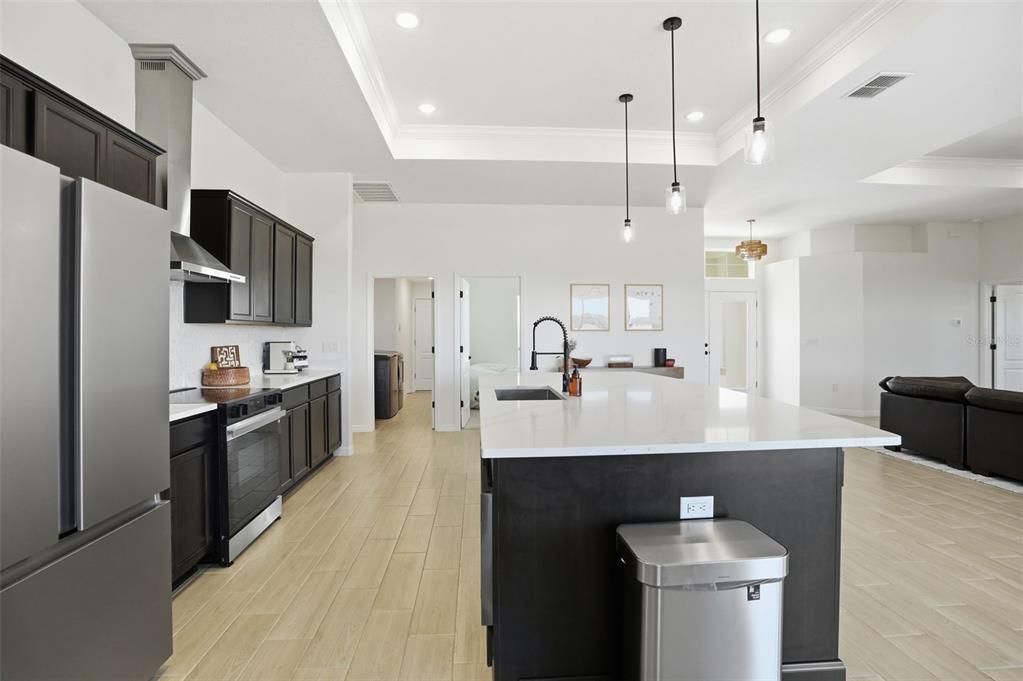 For Sale: $674,900 (4 beds, 3 baths, 2252 Square Feet)