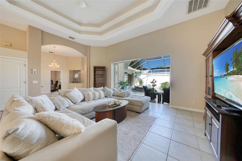 For Sale: $599,000 (4 beds, 3 baths, 2777 Square Feet)