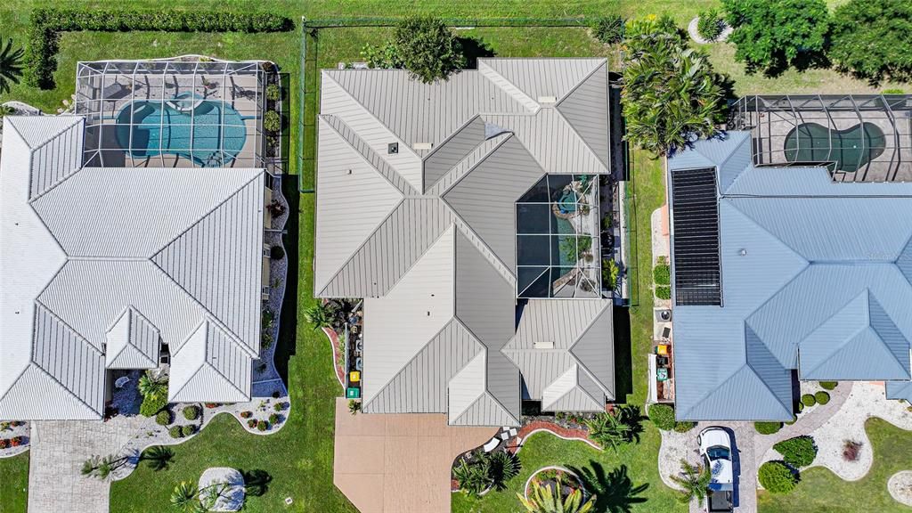 For Sale: $599,000 (4 beds, 3 baths, 2777 Square Feet)