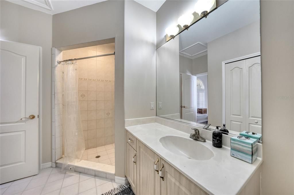 For Sale: $599,000 (4 beds, 3 baths, 2777 Square Feet)