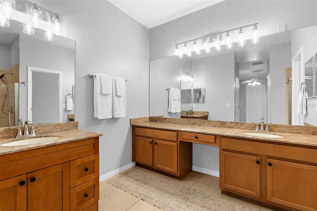 Active With Contract: $295,000 (3 beds, 2 baths, 1608 Square Feet)