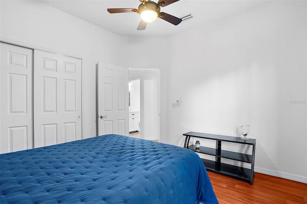 Active With Contract: $295,000 (3 beds, 2 baths, 1608 Square Feet)