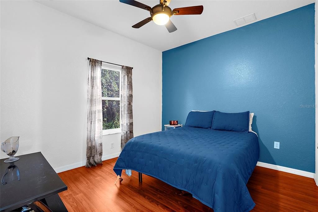 Active With Contract: $295,000 (3 beds, 2 baths, 1608 Square Feet)