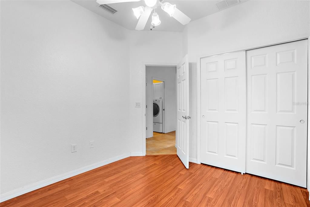 Active With Contract: $295,000 (3 beds, 2 baths, 1608 Square Feet)