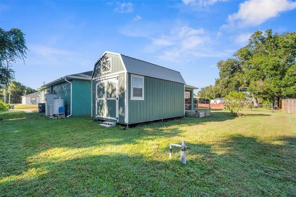 Active With Contract: $295,000 (3 beds, 2 baths, 1608 Square Feet)