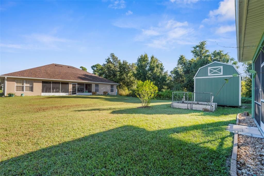 Active With Contract: $295,000 (3 beds, 2 baths, 1608 Square Feet)