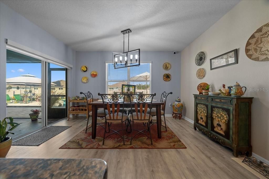 Active With Contract: $385,000 (4 beds, 2 baths, 2319 Square Feet)