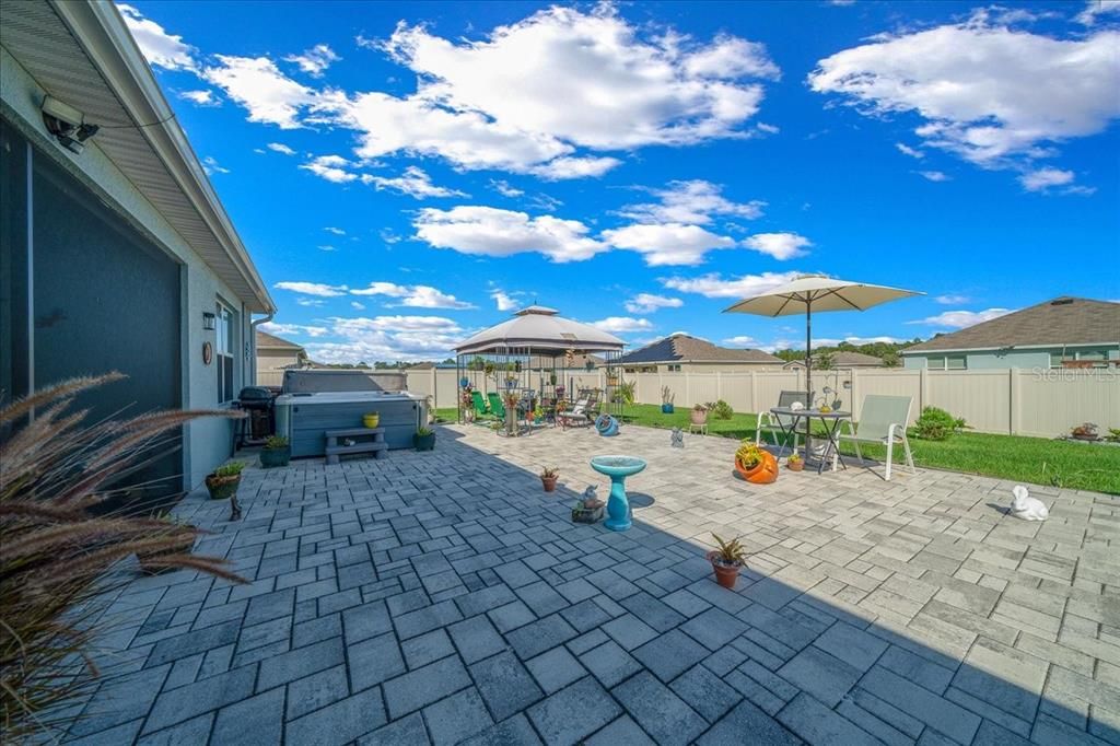 Active With Contract: $385,000 (4 beds, 2 baths, 2319 Square Feet)