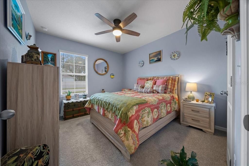 Active With Contract: $385,000 (4 beds, 2 baths, 2319 Square Feet)