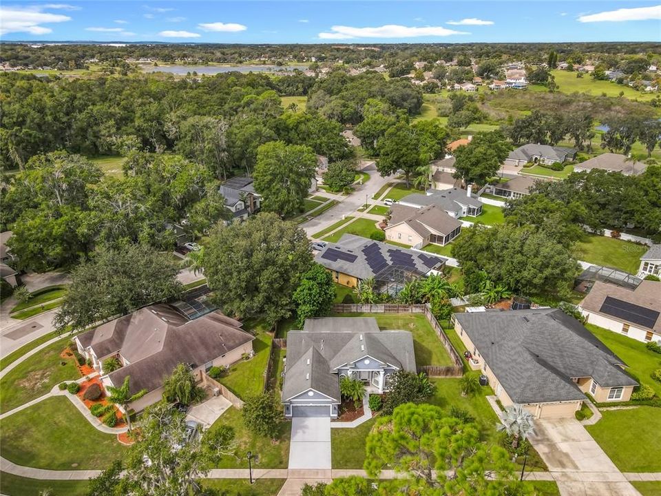 En Venta: $429,900 (3 camas, 2 baños, 2116 Pies cuadrados)