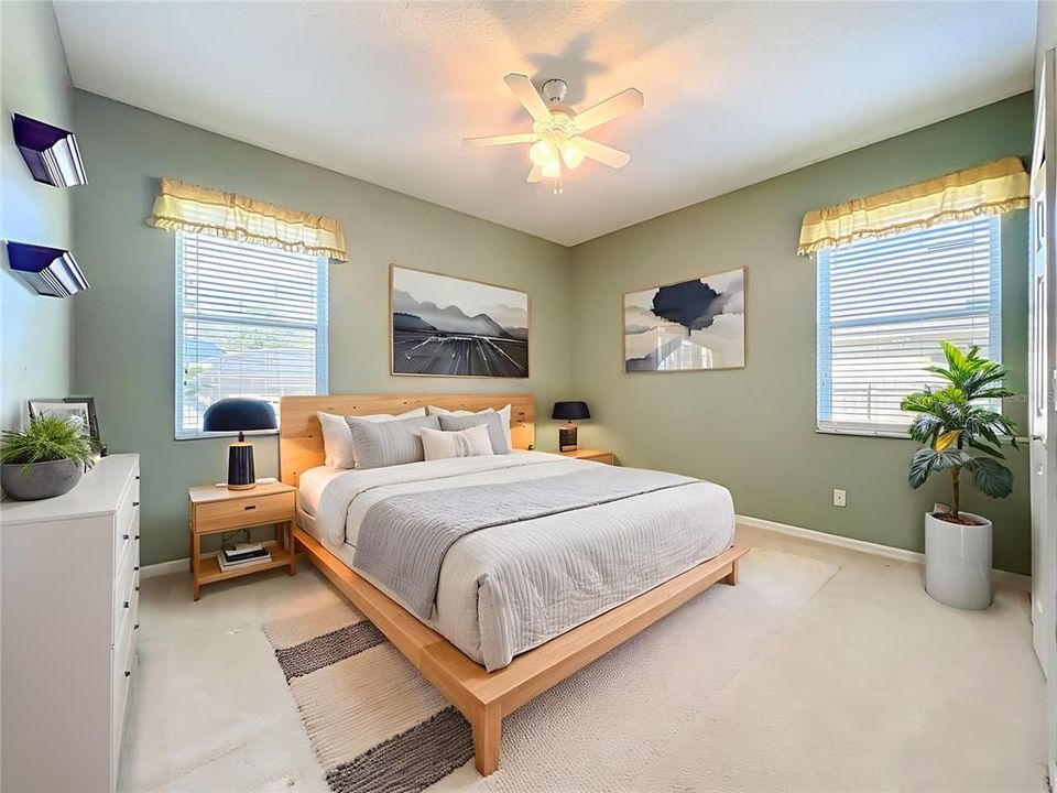 En Venta: $429,900 (3 camas, 2 baños, 2116 Pies cuadrados)