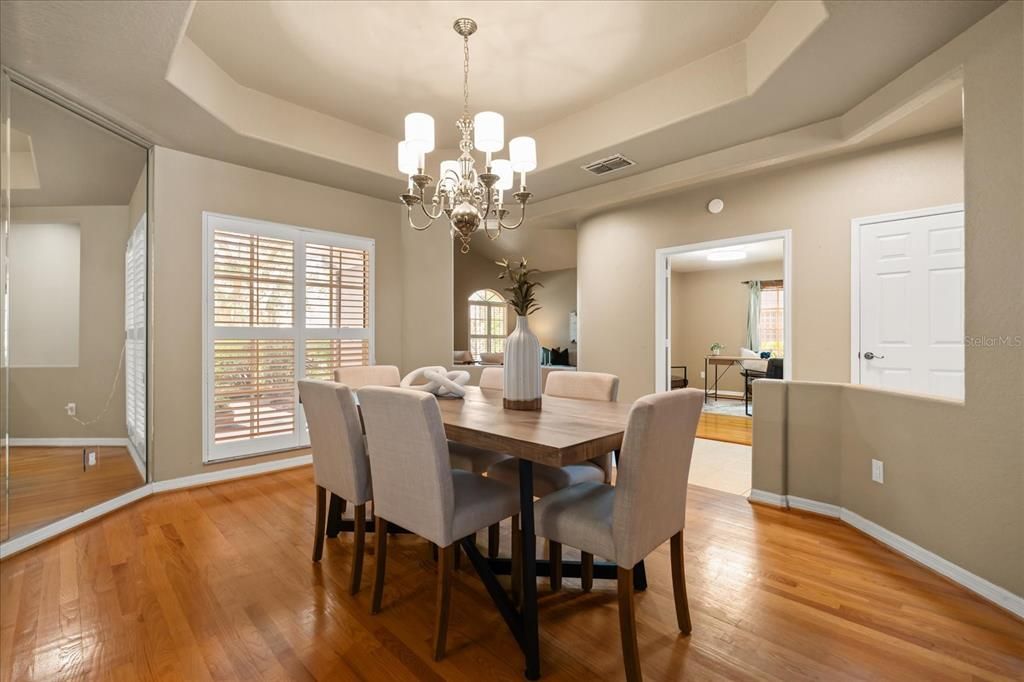 Active With Contract: $580,000 (4 beds, 3 baths, 2367 Square Feet)