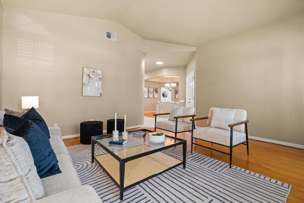 Active With Contract: $580,000 (4 beds, 3 baths, 2367 Square Feet)
