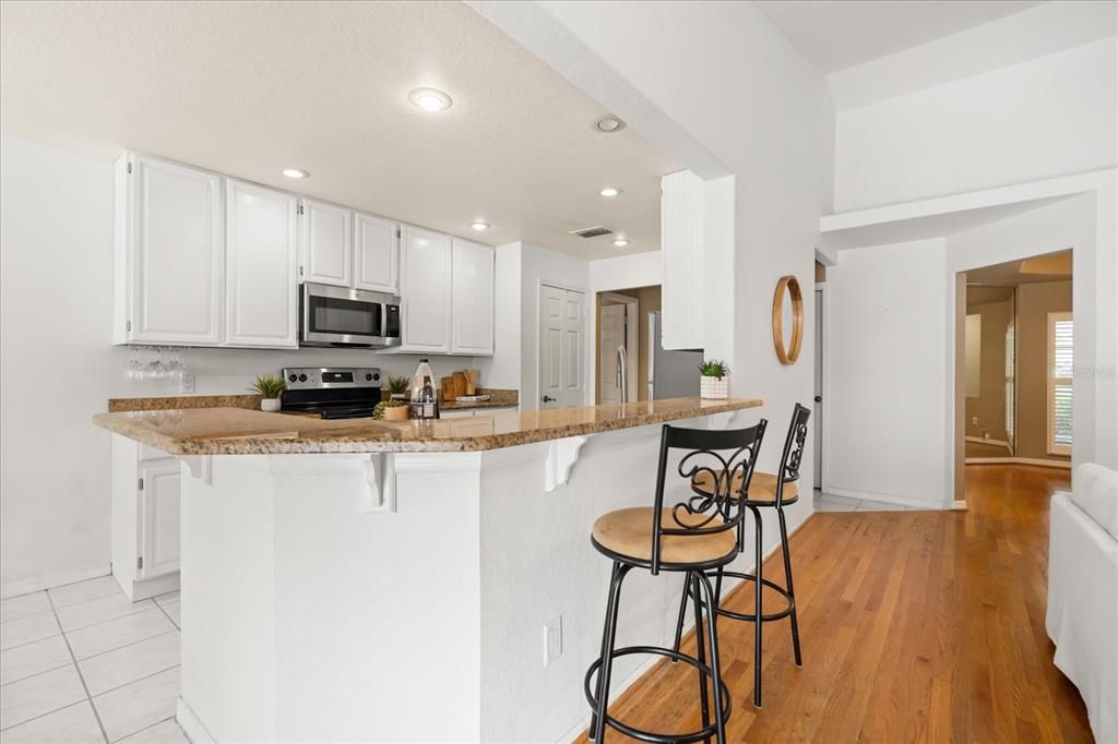 Active With Contract: $580,000 (4 beds, 3 baths, 2367 Square Feet)