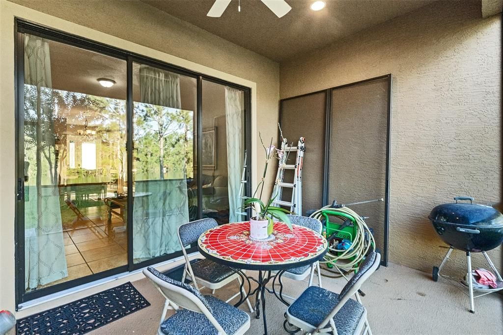 待售: $369,900 (3 贝兹, 3 浴室, 2081 平方英尺)