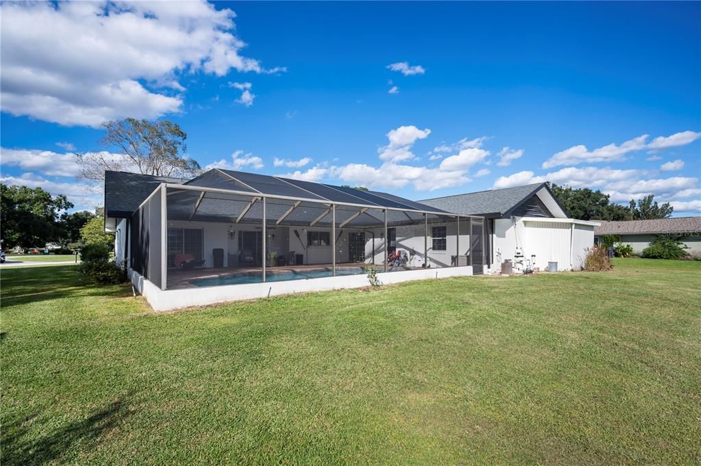 En Venta: $425,000 (4 camas, 2 baños, 2465 Pies cuadrados)