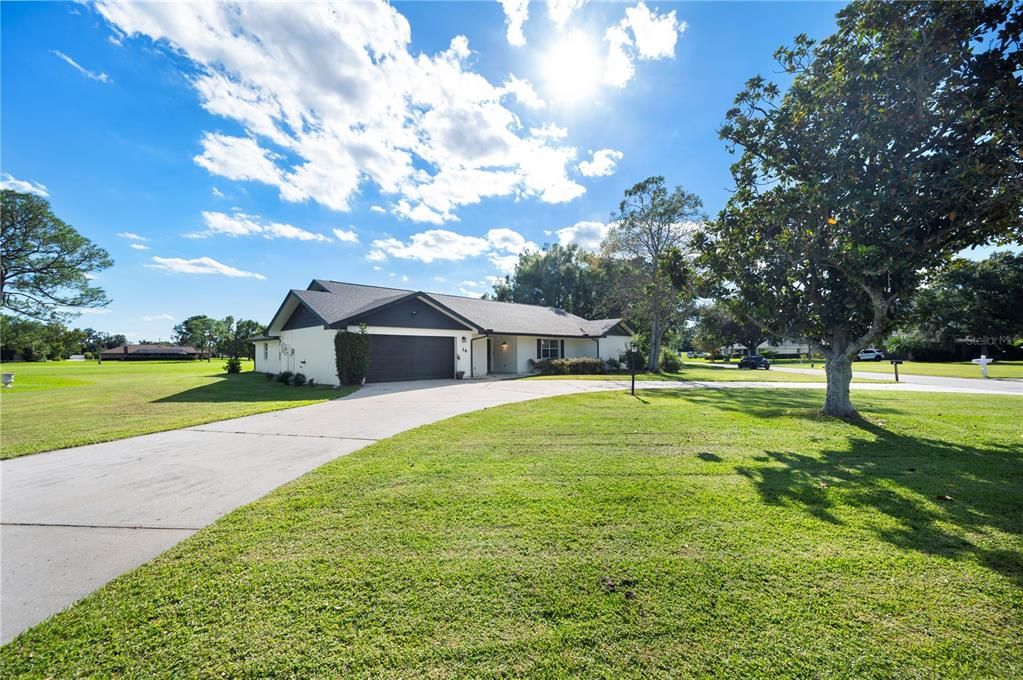 En Venta: $425,000 (4 camas, 2 baños, 2465 Pies cuadrados)