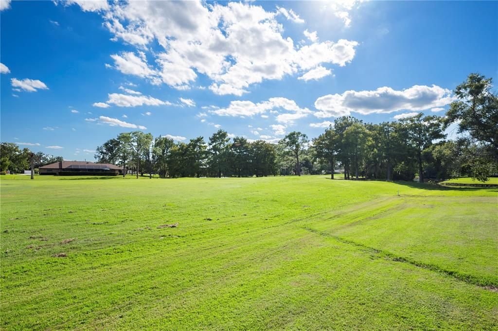 En Venta: $425,000 (4 camas, 2 baños, 2465 Pies cuadrados)